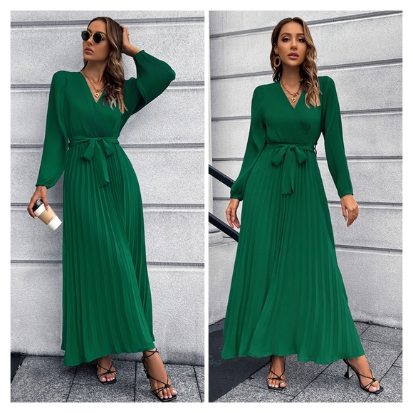 (Out Of Stock) Red Pleated Maxi Dress - Picture 8 of 8